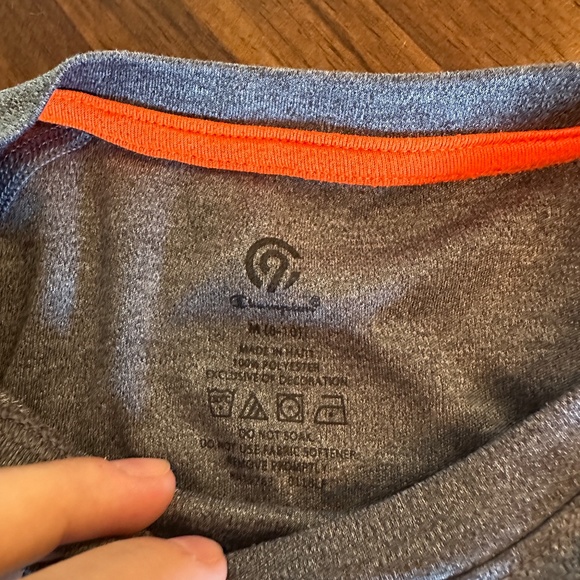 Boys Medium sports athletic shirt 3-Pack - Picture 3 of 9